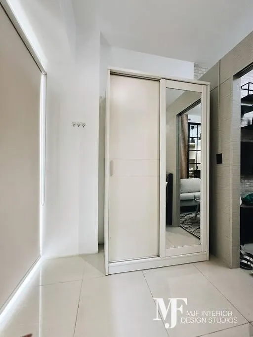 Field Residences - Reina Suites Manila